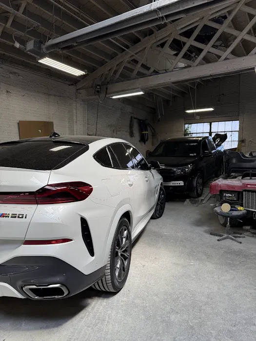 A1 AUTOWORKZ AUTO BODY SHOP 0