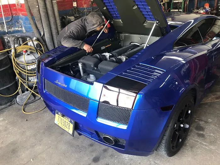 Benny's Auto Care LLC 7