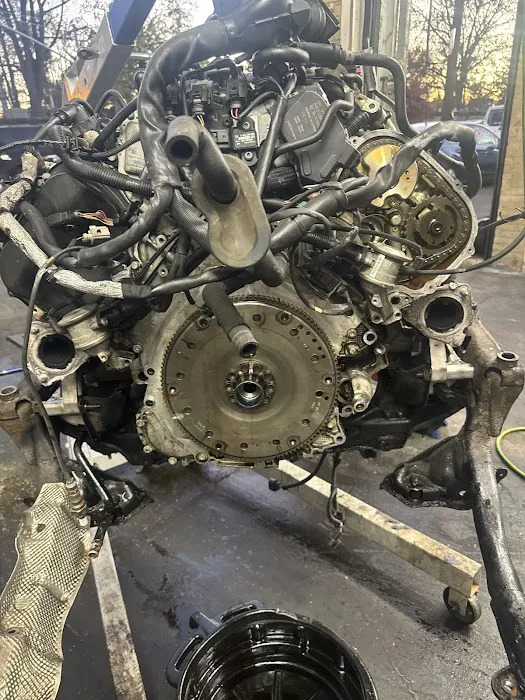 United Bronx Auto Repair 4