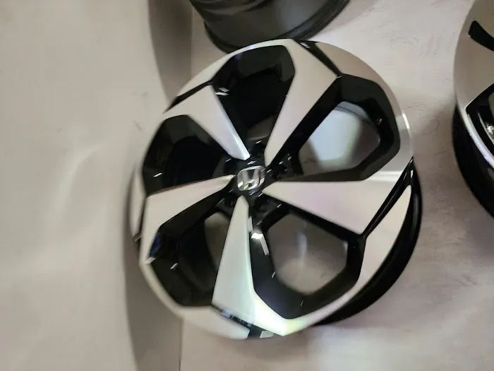 Yonkers Rims and Tires 1