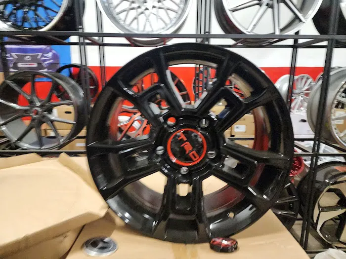Yonkers Rims and Tires 8