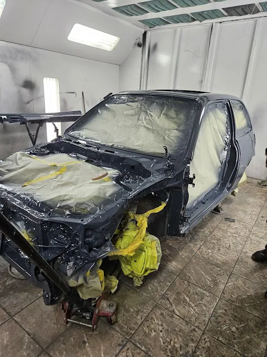 R&F Auto Body Shop 6