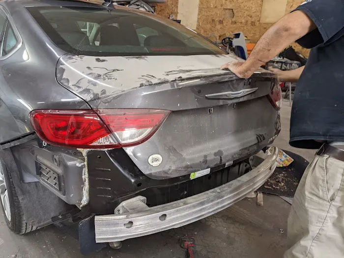 Gonzalez Auto Repair 4