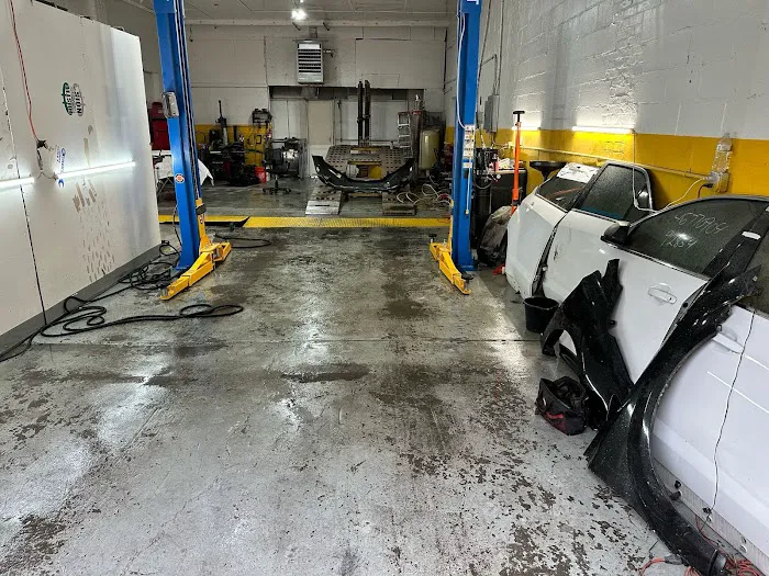 F&I Auto and Body Repair 0