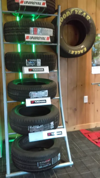 Grand Premier Tire & Custom Wheel 7