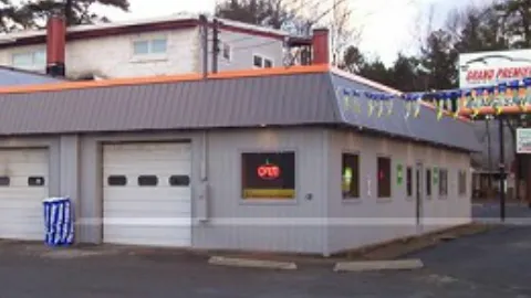 Grand Premier Tire & Custom Wheel 9
