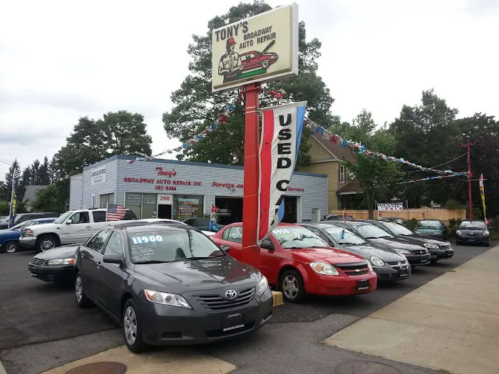 Tony's Broadway Auto Repair 8