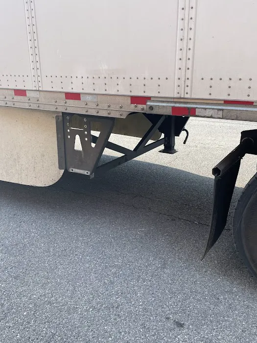 Jimmy Green's Trailer & Truck 4