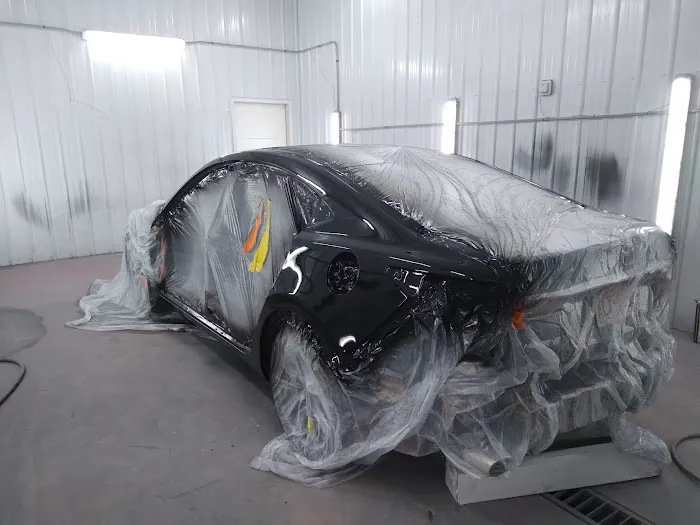 DM Autobody LLC 1