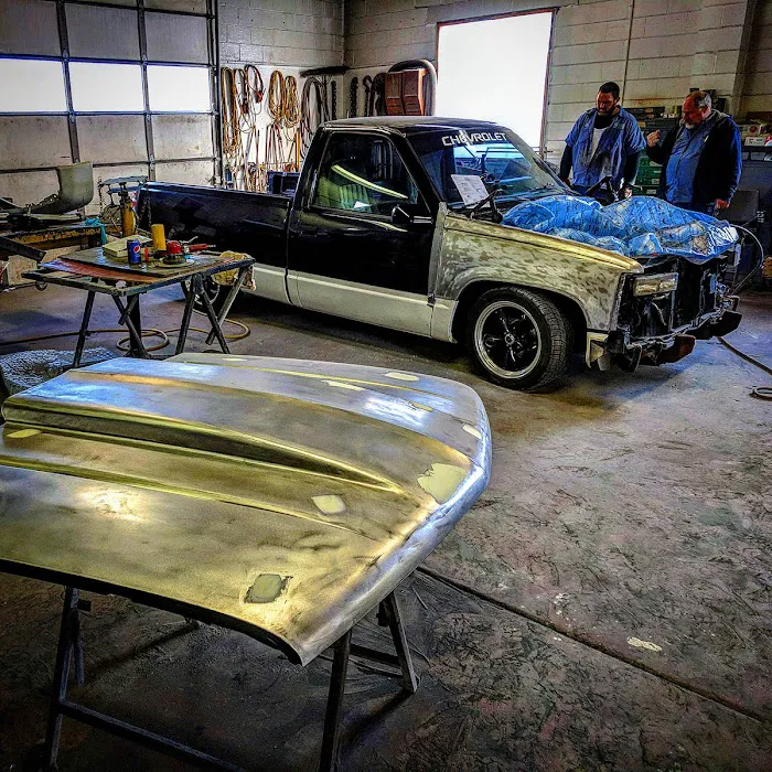 Deluxe Auto Werks 3