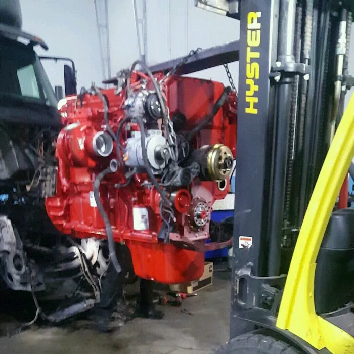 Kraus&Sons Truck Repair and Heavy Towing 8