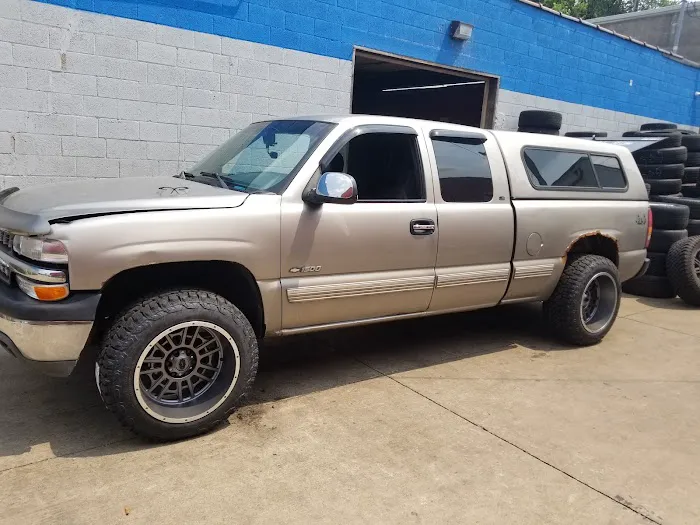 Broadway Tire Shop 6