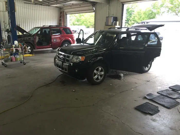 RIVERVIEW BODY SHOP INC 9