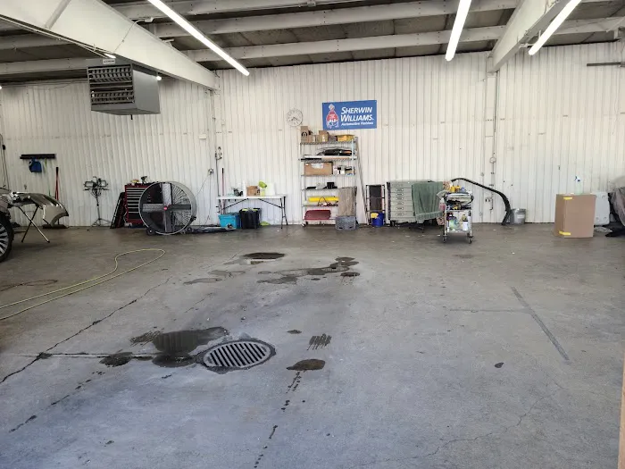 RIVERVIEW BODY SHOP INC 3