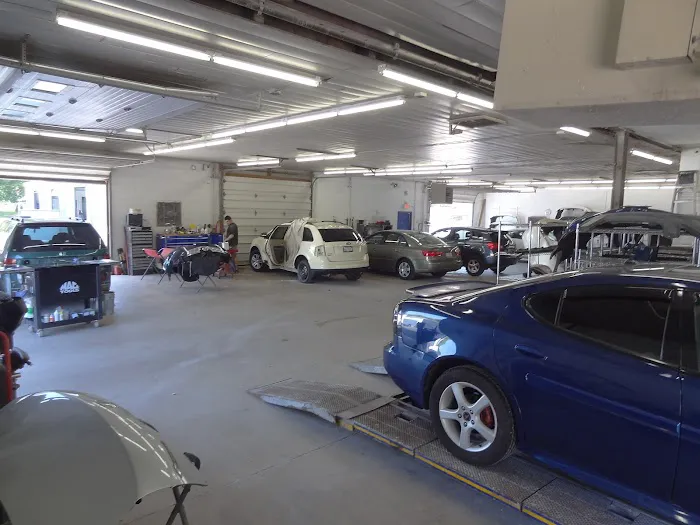 RIVERVIEW BODY SHOP INC 7