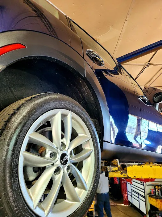 Emmanuel Jr Auto Repair 0
