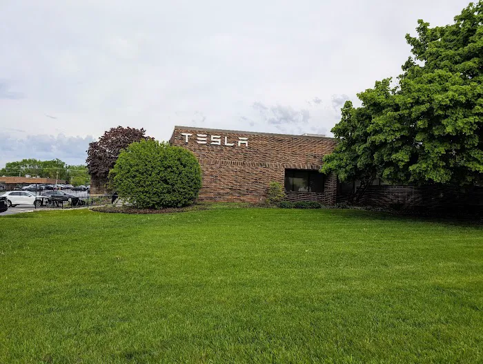 Tesla Collision Burr Ridge 0