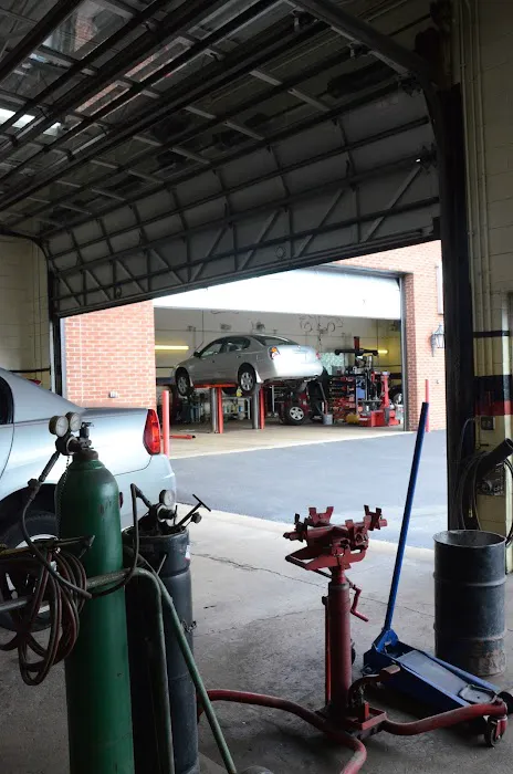 Burr Ridge Professional Car Care 8