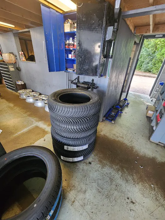 Suburban Tire Auto Repair Center 2