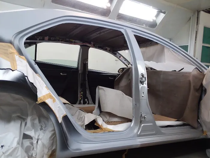 M K's Auto Body 5