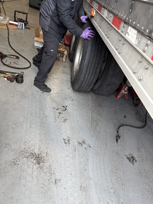 Truck and Trailer Repair Team Inc 2