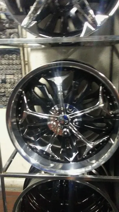 Chihuahua Tire Shop 6