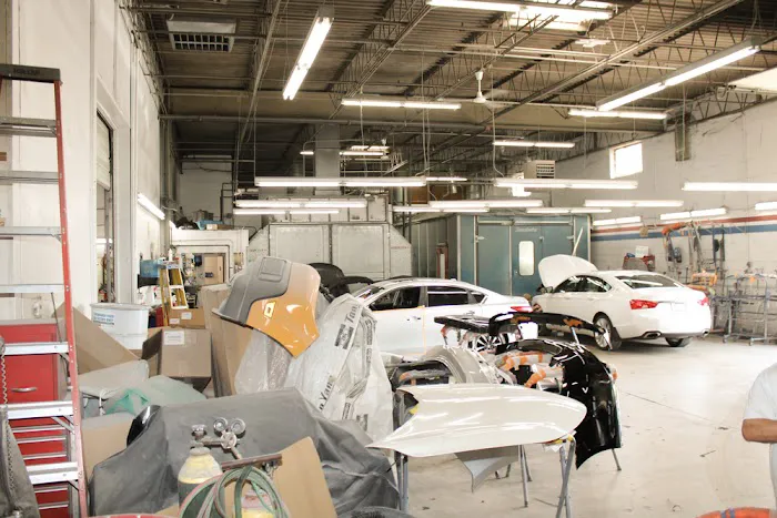 Crash Champions Collision Repair Schaumburg Wise 1
