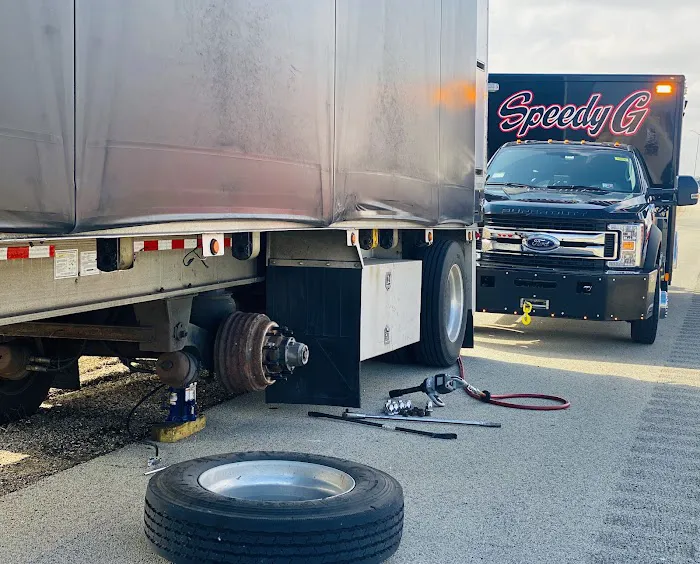 Speedy’s Truck & Trailer Repair 3