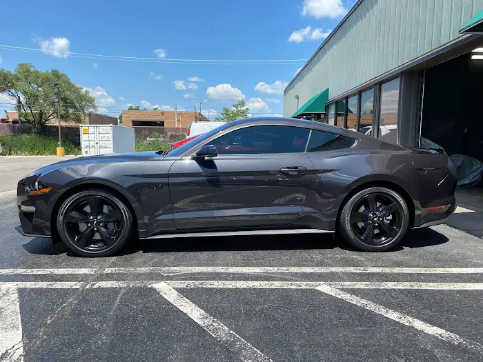 Select Car Tint & Detailing Studio 8