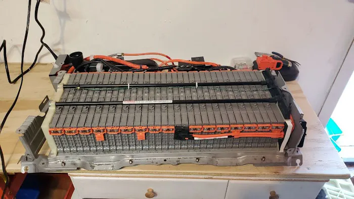 Auto Repair Shop & Illinois Hybrid Batteries 3