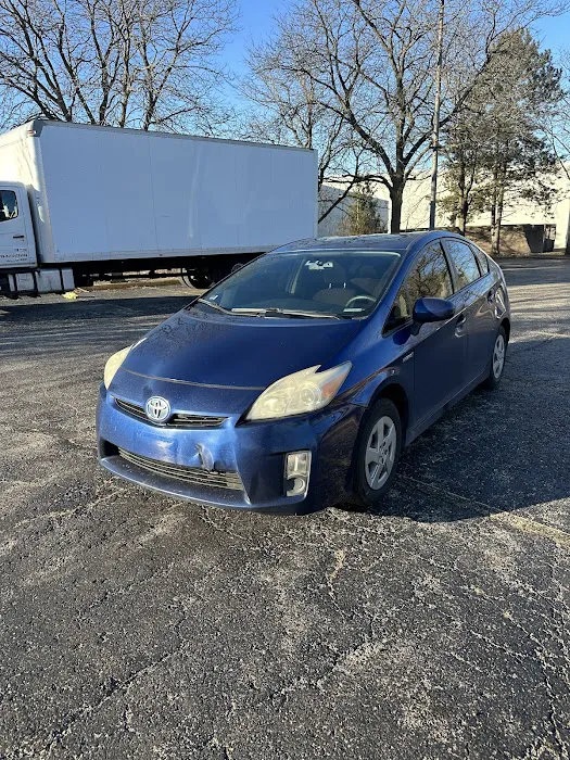 Auto Repair Shop & Illinois Hybrid Batteries 4