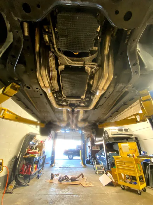 AKA Complete Auto Repair LLC. / Tire & Mobile Mechanic 6