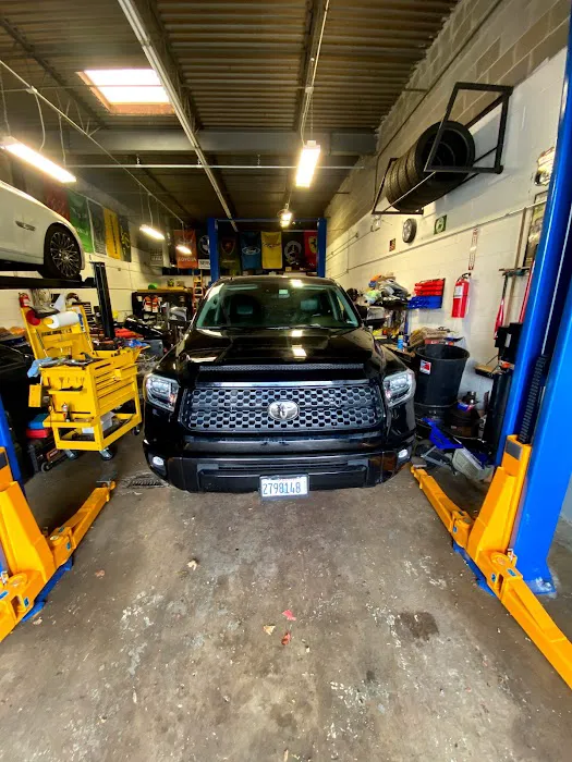 AKA Complete Auto Repair LLC. / Tire & Mobile Mechanic 9