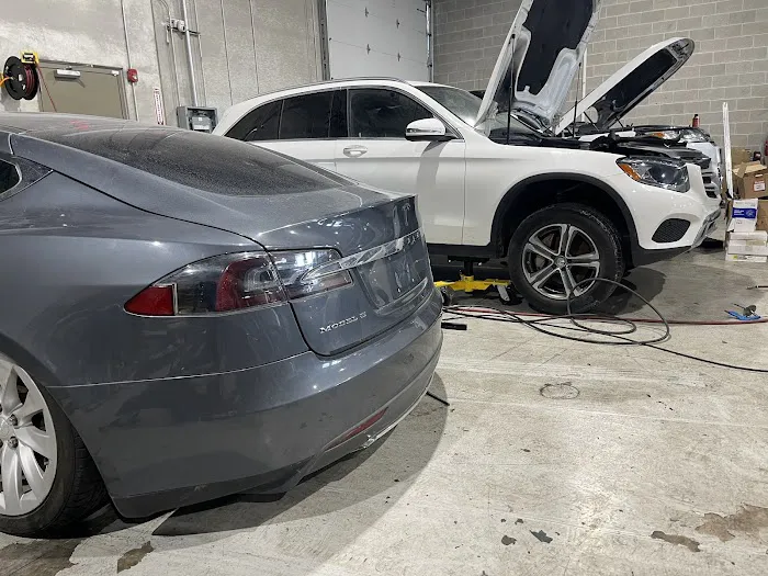 Apex Motorwerks 5