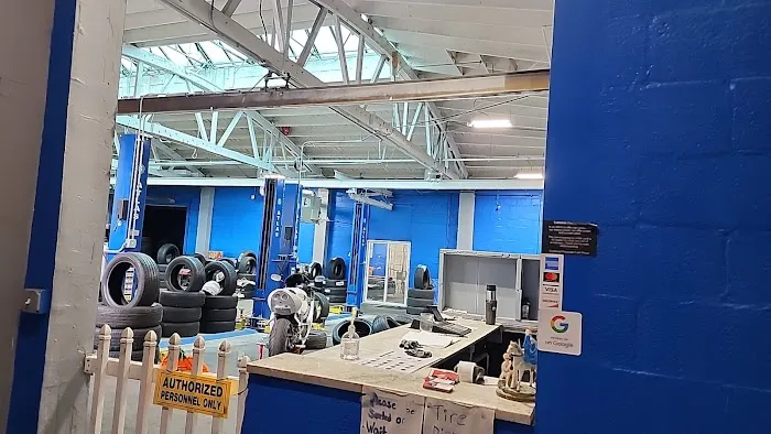 Benitez Tire Shop 4