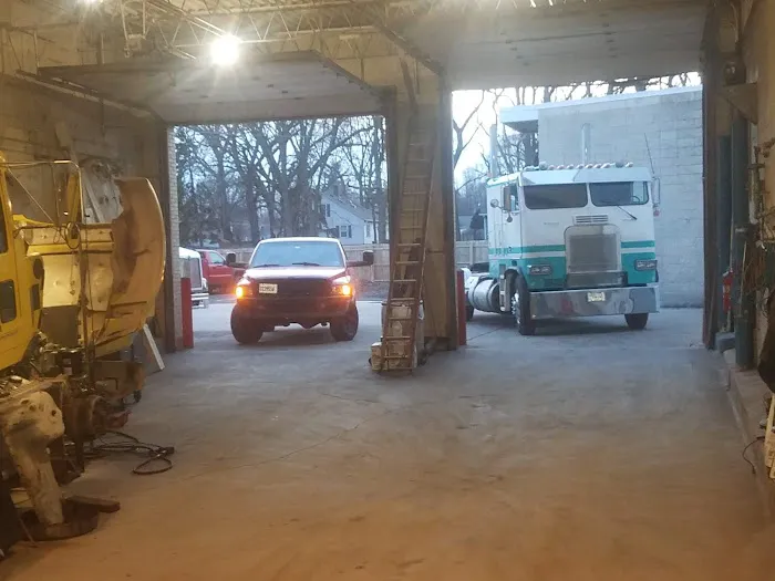 Erwin's Truck Repair 9
