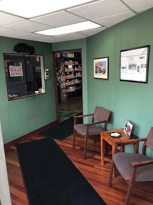 Hayes Auto & Truck Repair 4