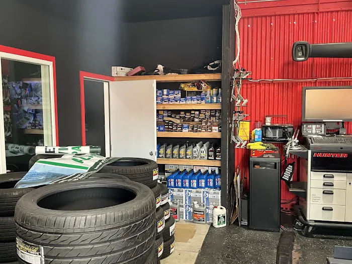 LA Masters Auto Center 4