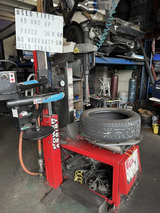 Salanic Auto repair 0