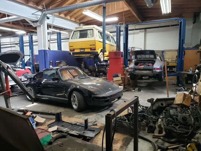 William E Benoit Independent Repairs on Porsche, BMW, and VW 6