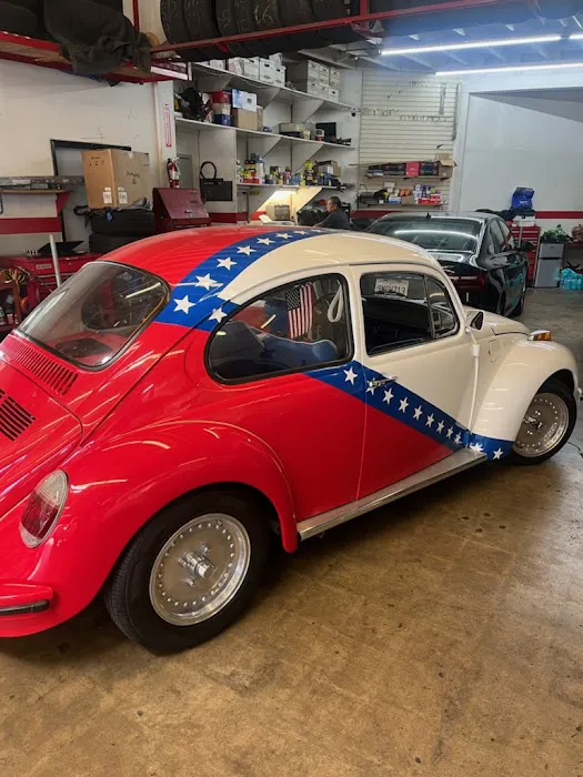 William E Benoit Independent Repairs on Porsche, BMW, and VW 4