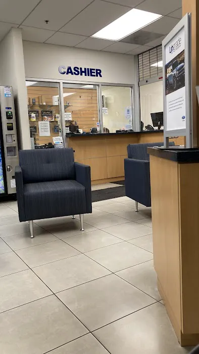 Airport Marina Ford Service Center 2