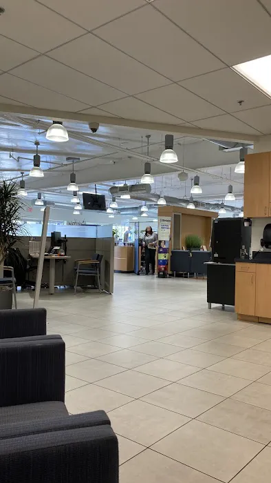 Airport Marina Ford Service Center 0