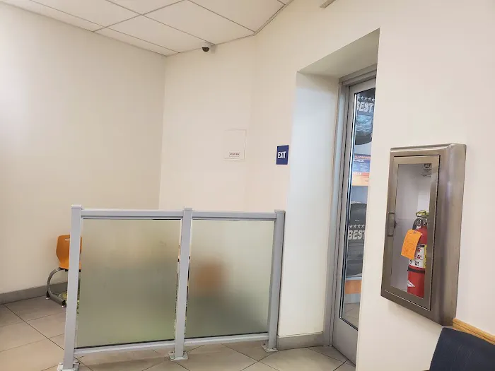 Airport Marina Ford Parts & Service Department 6