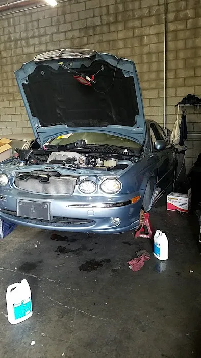 Cruz Complete Auto Repair 7