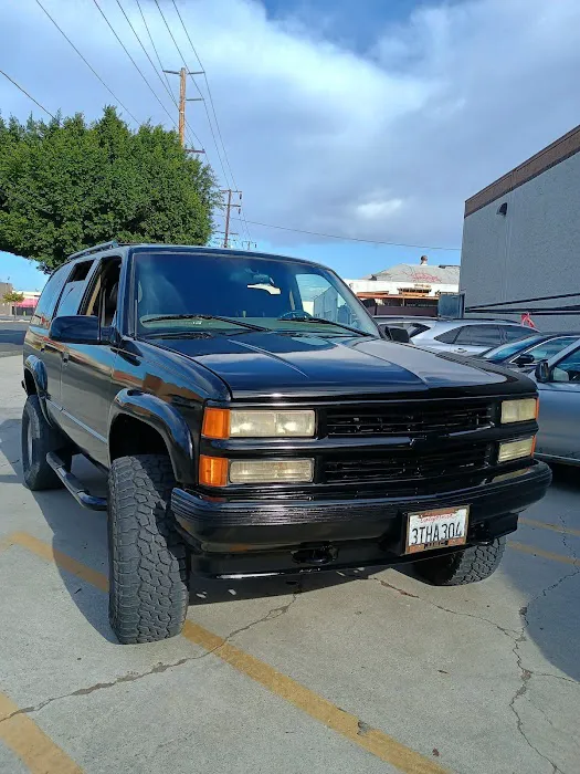 Maaco Auto Body Shop & Painting 5
