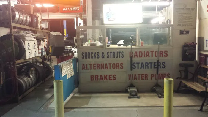 El Tapatio Tires & Auto Repair 8