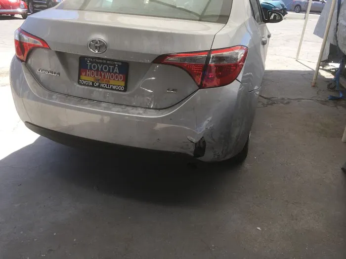 MG Auto Body Shop 0