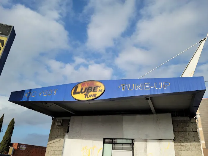 Hi-Tek Lube 'N Tune 1