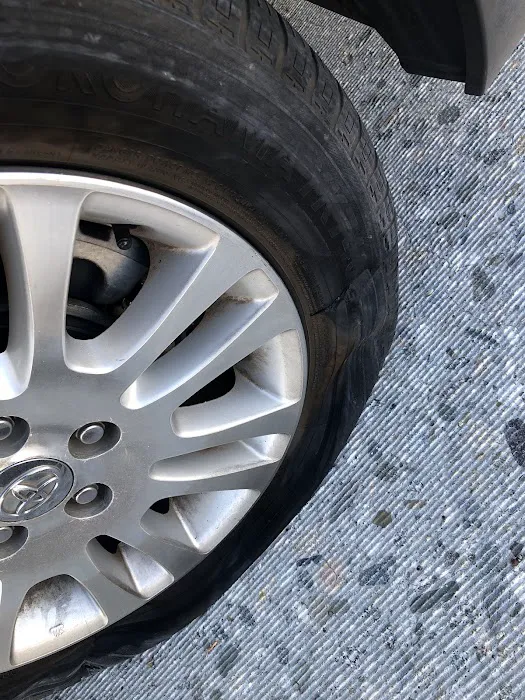 Montano Tires 4